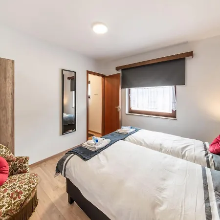 Beautiful For 7 Adults In