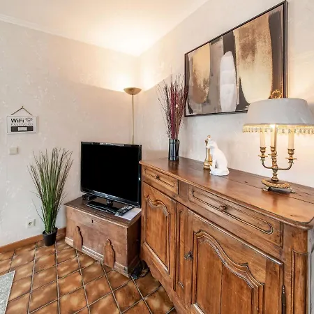 Apartment Beautiful For 7 Adults In