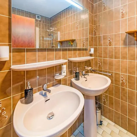 Beautiful For 7 Adults In Malmedy